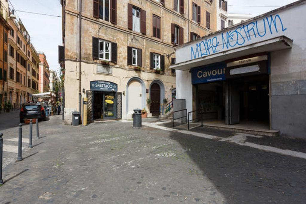 Casa Vacanze Colosseum By Alice Roma Exterior foto