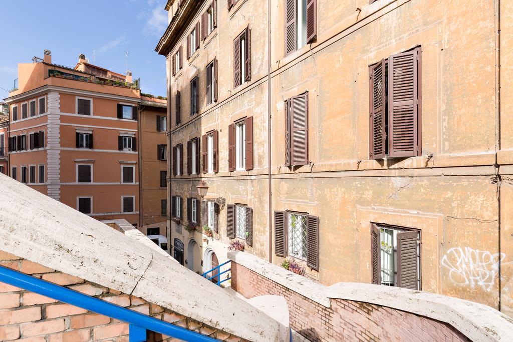 Casa Vacanze Colosseum By Alice Roma Exterior foto